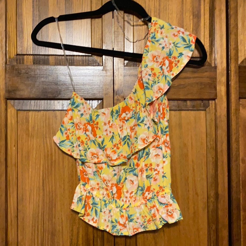 American Eagle yellow floral one shouldered top